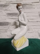 Kobieta akt figurka porcelana Hollohaza 