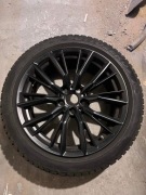 Komplet kół Felg i opon BMW M double spoke G22 G24