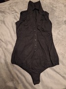 Czarny body koszulowy bez rękawów