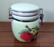 Ceramiczny pojemnik z klipsem 