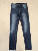 Niebieskie granatowe przecierane spodnie jeansowe jeansy 152 jak nowe