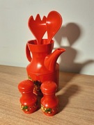 Naczynia akcesoria kuchenne z czasów PRL