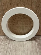 Rozeta maskująca ø100 do płyt18mm biała z kołnierzem 10mm Maskownica otworu