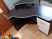Biurko narożne młodzieżowe 