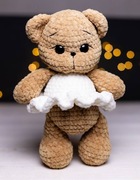 Miś dziewczynka w sukience na szydełku prezent pluszak maskotka