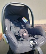 Fotelik dla niemowlaka Maxi Cosi