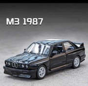 Model BMW E30        