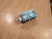 UNITRA radio Dominik agregat kondensator strojeniowy 380/320 pF + 2 x 14,7