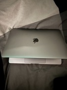 MacBook Air 13 2020 m1 40 cykli ładowania ubezpieczony do 2028