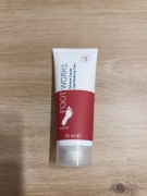 Avon regenerujący krem na popękane pięty 