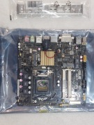 ASUS H81T Thin Mini-ITX  NOWA  I/O SHIELD LGA1150 19V DC
