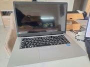 Laptop 15,6" nowy, nie włącza się. 