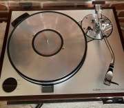 Gramofon Luxman PD-300 + ramię MA-505S
