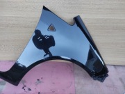 COLT VI 04-08 BŁOTNIK PRAWY  PRZÓD 3 DRZWI