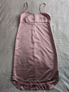 Różowa elegancka długa sukienka wizytowa na ramiączkach ok. 40 - 42