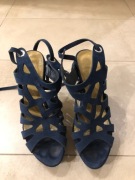 szpilki granatowe Venezia r. 38