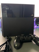 PS4 500gb + zasilacz + pad
