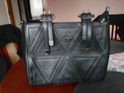 Torebka Guess średnia 