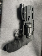 Rewolwer RAM Umarex T4E HDR 50 ZESTAW z latarka