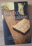 Między wierszami Alicia Clifford