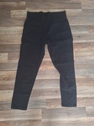 Czarne spodnie dżinsowe z elastycznego materiału  w rozmiarze XL / 42/44 