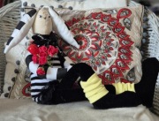 Zajączek "Romantyczka z bukietem róż" handmade