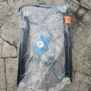 Mechanizm szyby lewy przód audi a4 b6