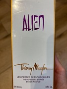 Thierry Murger Alien