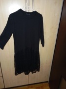 Czarna sukienka mini sinsay z koronkowym dołem rozmiar XXL