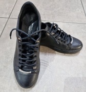 PÓŁBUTY CARINII czarne skóra naturalna 37