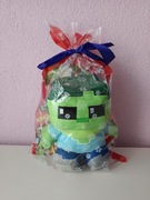 Zestaw prezentowy Minecraft maskotka klocki karty uno 