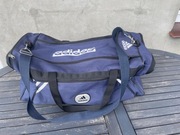 Granatowa torba podróżna sportowa treningowa Adidas Equipment vintage