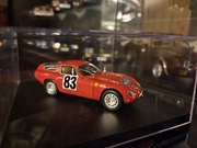 Alfa Romeo TZ Coupe 1/43 w gablotce Altaya