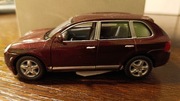 Porsche Cayenne Turbo 1/38 020