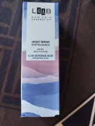 AA. Eksfoliujące serum do twarzy na noc 