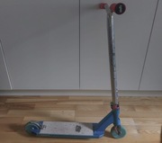 Hulajnoga wyczynowa (deck Apex) – custom na częściach premium