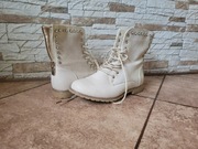 Botki sznurowane beżowe kremowe ecri nowe za kostkę