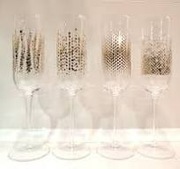 ZESTAW KIELISZKÓW DO SZAMPANA Z 18-KARATOWYM ZŁOTEM