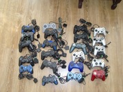 Przewodowe pady do różnych konsol 22 sztuki