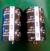2x Kondensator Panasonic Matsushita 8200uF 80V Audio Snap-In 35 x 50mm