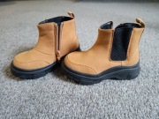 Buty chłopięce, botki r. 23