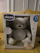 CHICCO first dreams miś z projektorem 3W1 lampka + kołysanki