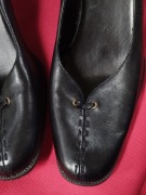 Czarne skórzane czółenka na obcasie eleganckie Clarks 38
