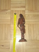 Figurka drewniana