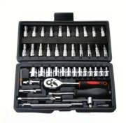Skrzynka narzędziowa 46 kluczy