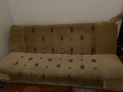 Sofa rozkładana beżowa 