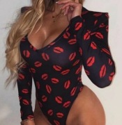 Body czerwone usta 38/40 la milla