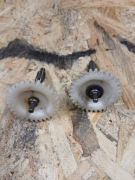 Honda CRM 125 NS 125 F NS 125R NSR 125 MTX zębatka wałek dozownika oleju