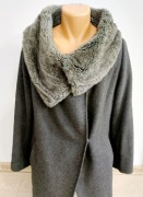 Płaszcz płaszczyk kurtka 44 XL grafit CARRY z futerkiem