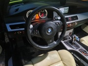 BMW E60 M5 KIEROWNICA SPORT Z MANETKAMI I PODGRZEWANA ASYSTENT ZMIANY PASA